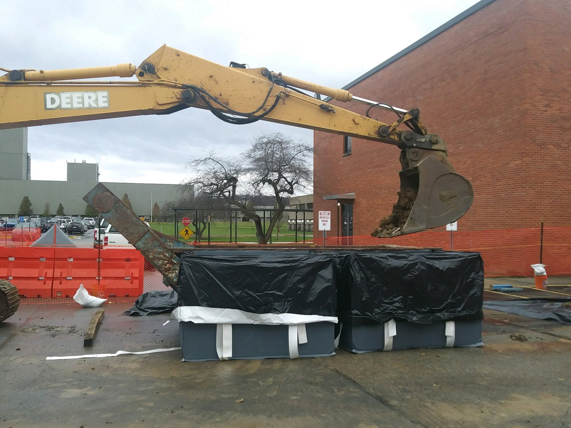 Rigid/Flex Waste Containment Bags Drumpacks